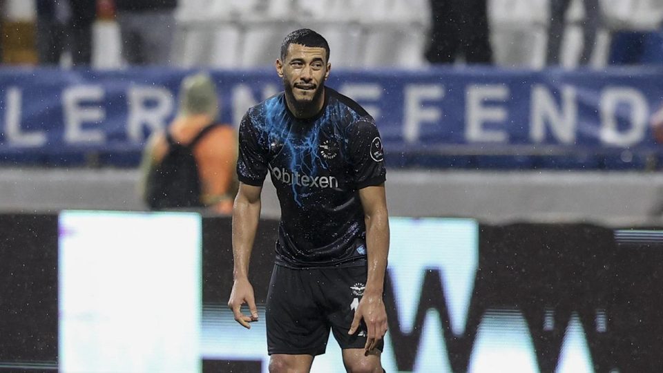 Adana Demirspor Belhanda gitti Manev geldi